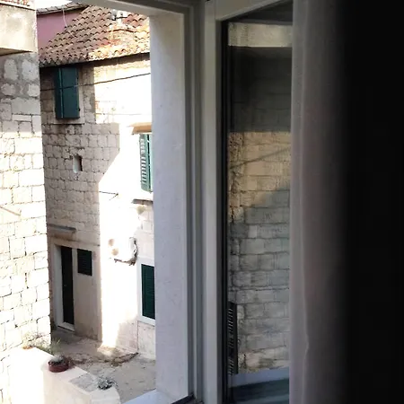 Divota Готель Спліт