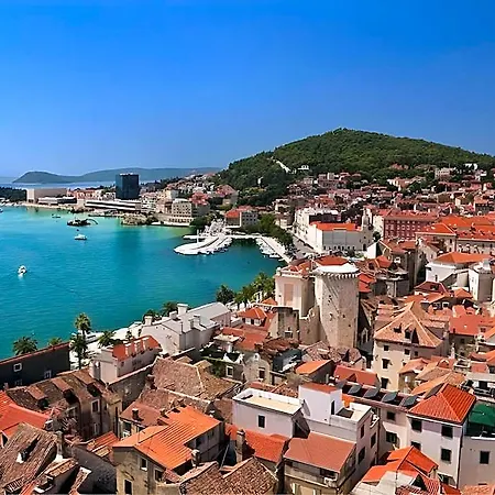 Hotel Divota 4*
