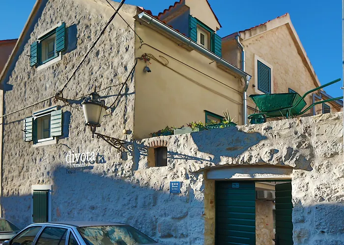 Divota Split